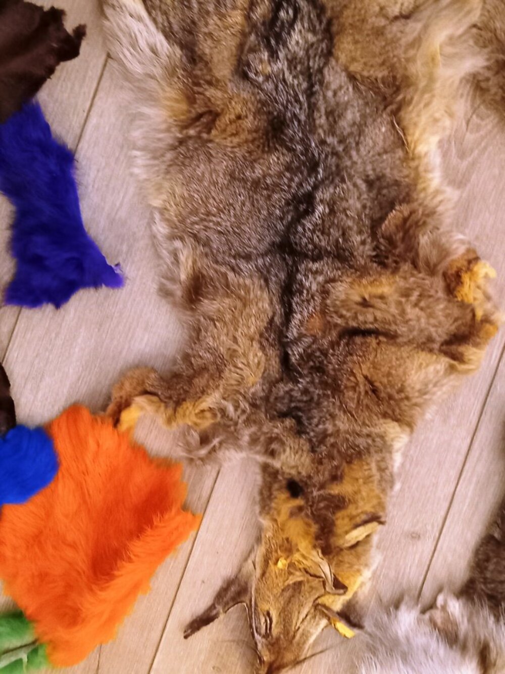 FURRIER LOT HAUL- OTTER,MINK,SEAL, FOX, RABBIT: PELTS, FURS,TAILS, COAT ETC